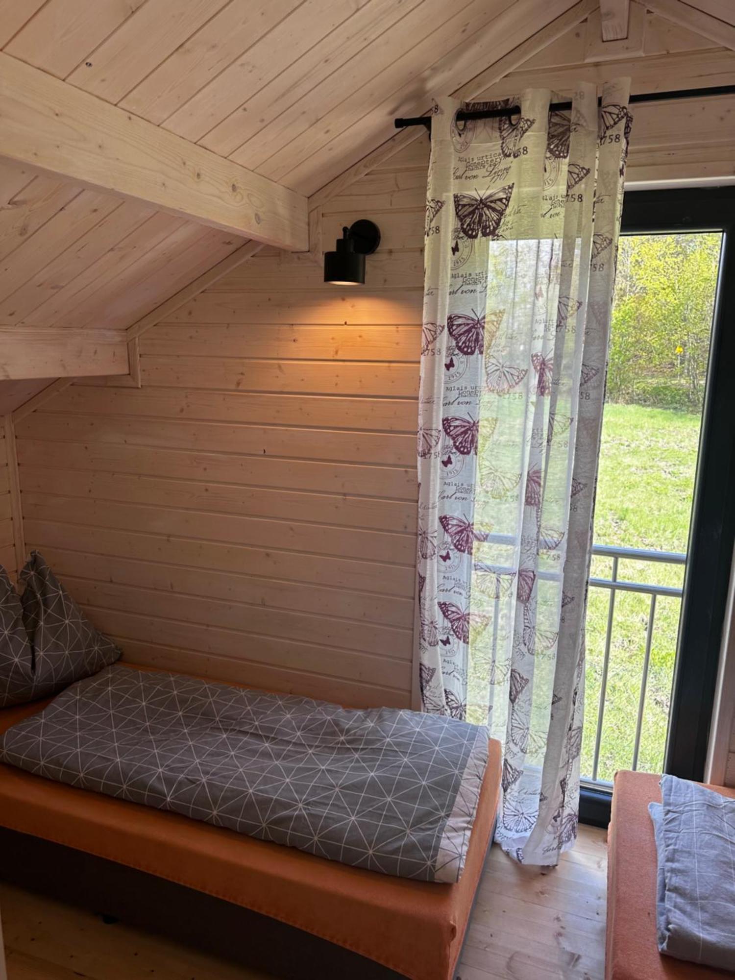 Chatki Nad Wodnym Zakatkiem. Villa Wapnica  Esterno foto