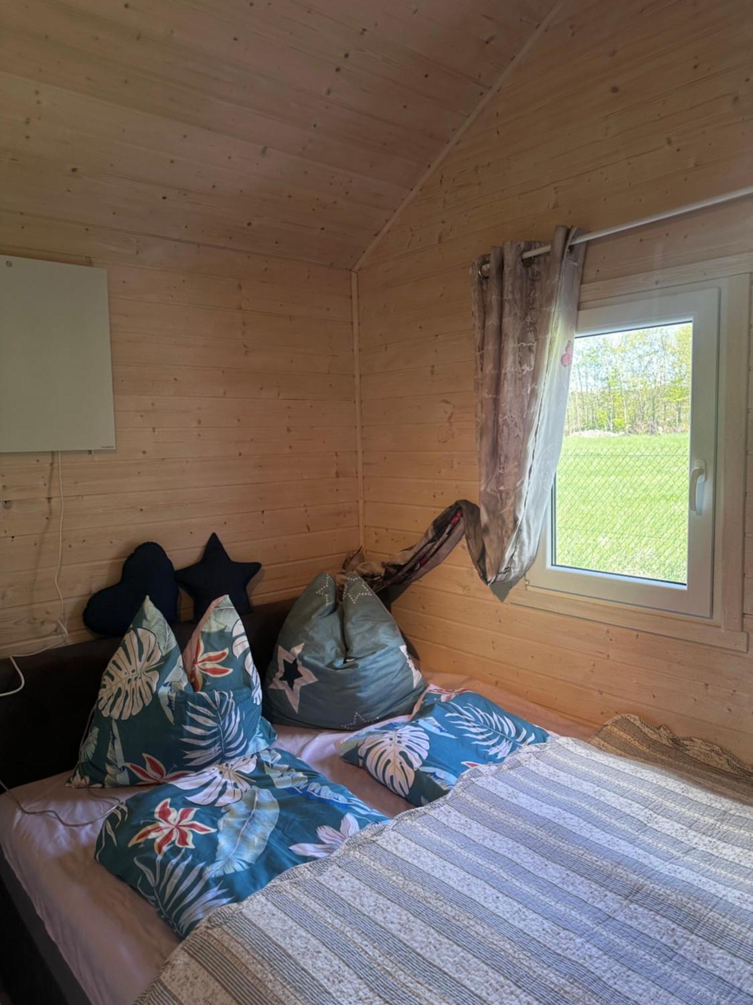 Chatki Nad Wodnym Zakatkiem. Villa Wapnica  Esterno foto