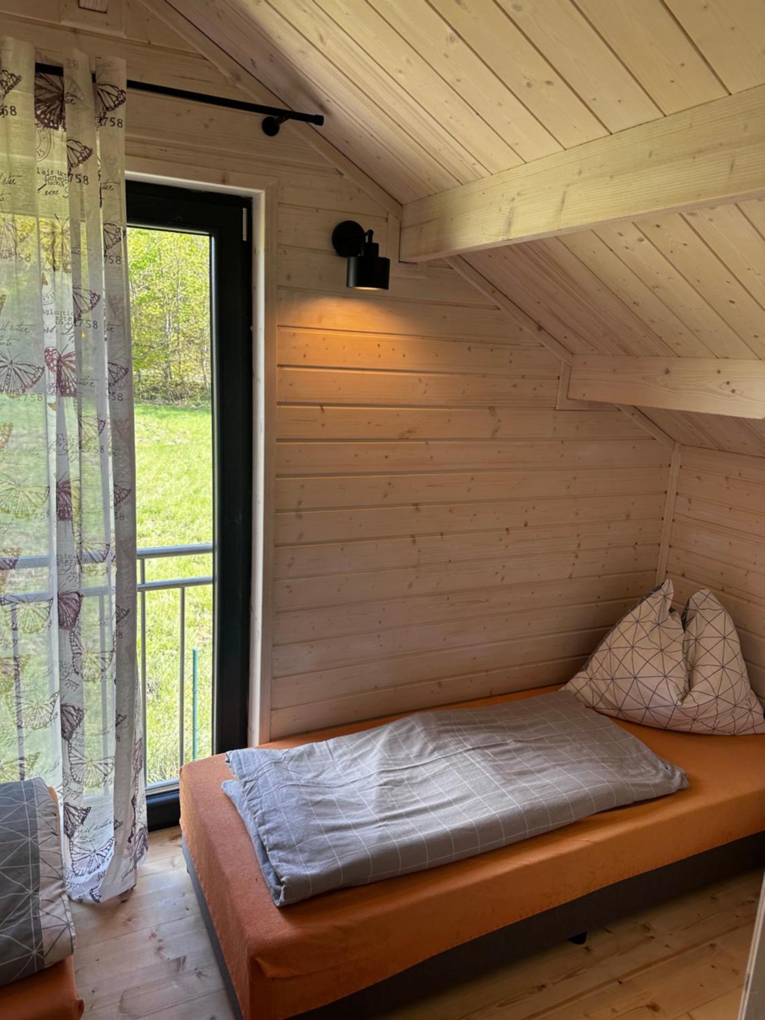 Chatki Nad Wodnym Zakatkiem. Villa Wapnica  Esterno foto