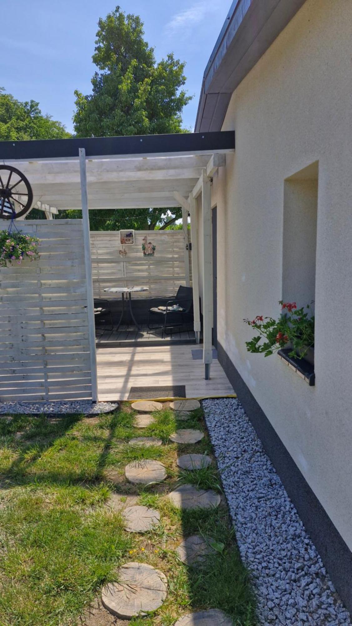 Chatki Nad Wodnym Zakatkiem. Villa Wapnica  Esterno foto